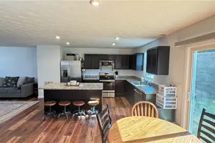 1458 Vimla Way, Xenia, OH 45385 - Photo 3