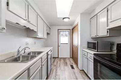 1642 Sierra Avenue, Springfield, OH 45503 - Photo 9