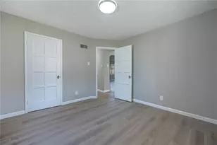 3487 Far Hills Ave, Kettering, OH 45429 - Photo 15