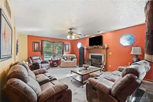 603 Copperfield Ln, Tipp City, OH 45371 - Photo 7