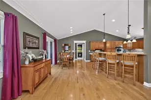 1863 Pence Ridge Ct, Turtlecreek Twp, OH 45036 - Photo 11