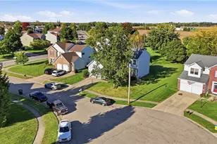 7011 Geary Pl, Dayton, OH 45424 - Photo 3