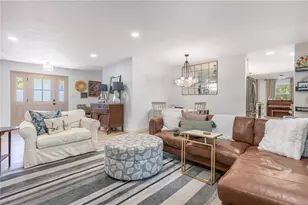 2447 Beechknoll Point, Centerville, OH 45458 - Photo 5