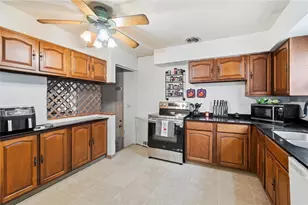 3976 Montevideo Dr, Dayton, OH 45414 - Photo 13