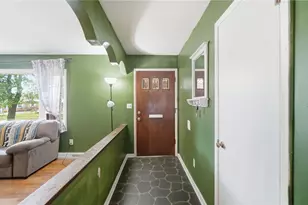 3976 Montevideo Dr, Dayton, OH 45414 - Photo 7