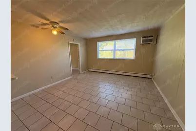 947 Grand Avenue #15, Cincinnati, OH 45205 - Photo 3