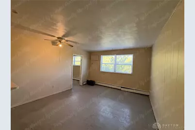 947 Grand Avenue #16, Cincinnati, OH 45205 - Photo 3