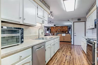 15 Sesame Street, Springboro, OH 45066 - Photo 9