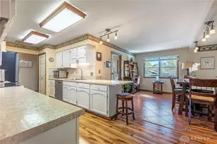 15 Sesame St, Springboro, OH 45066 - Photo 7