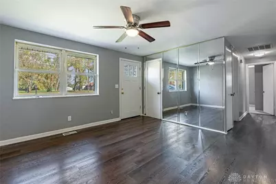 5216 Hoover Avenue, Dayton, OH 45417 - Photo 3