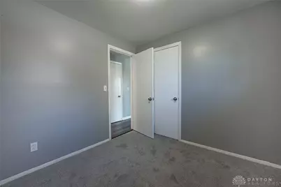 5216 Hoover Avenue, Dayton, OH 45417 - Photo 11