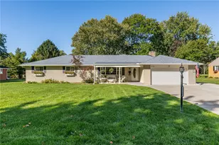 2125 Clearview Dr, Bellbrook, OH 45305 - Photo 1