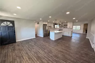 3590 Hertland Dr, Dayton, OH 45439 - Photo 7