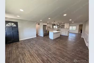 3590 Hertland Drive, Dayton, OH 45439 - Photo 7