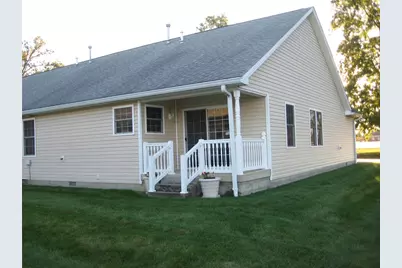 523 Golden Crossing #525, Eaton, OH 45320 - Photo 3
