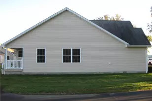 523 Golden Xing, Eaton, OH 45320 - Photo 7