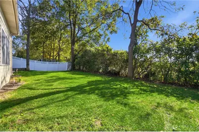 1668 Wimbledon Drive, Fairborn, OH 45324 - Photo 47
