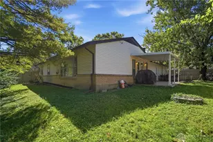 2111 Plantation Trail, Bellbrook, OH 45305 - Photo 45