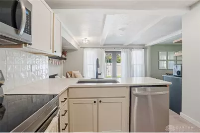 2111 Plantation Trail, Bellbrook, OH 45305 - Photo 25