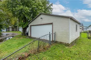 1307 Valley St, Dayton, OH 45404 - Photo 7