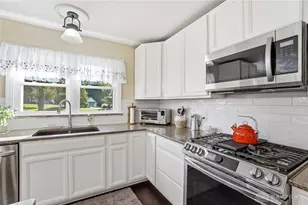 1925 W Possum Rd, Springfield Twp, OH 45506 - Photo 23