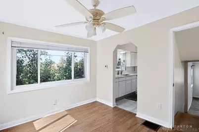 4126 Lora Avenue, Cincinnati, OH 45211 - Photo 9