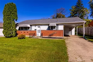 5027 Hackett Dr, Dayton, OH 45417 - Photo 3