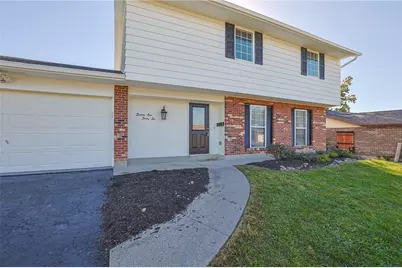 7146 Chadbourne Drive, Huber Heights, OH 45424 - Photo 3