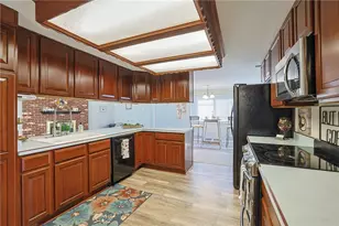 7146 Chadbourne Dr, Huber Heights, OH 45424 - Photo 9