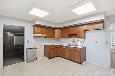 3801 Angus Lane, Moraine, OH 45439 - Photo 13
