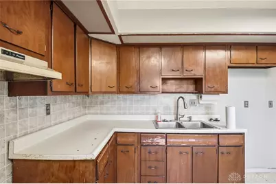 3801 Angus Lane, Moraine, OH 45439 - Photo 15