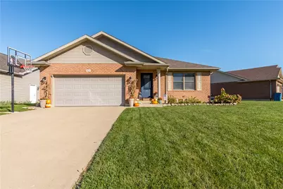 421 Clover Hill Drive, Tipp City, OH 45371 - Photo 1