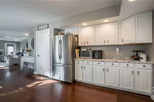 421 Clover Hill Dr, Tipp City, OH 45371 - Photo 13