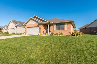 421 Clover Hill Drive, Tipp City, OH 45371 - Photo 3