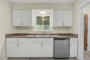 1437 Bartley Rd, Dayton, OH 45414 - Photo 17