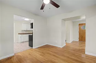 1437 Bartley Rd, Dayton, OH 45414 - Photo 13
