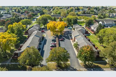 501 Adrian Court, Brookville, OH 45309 - Photo 5