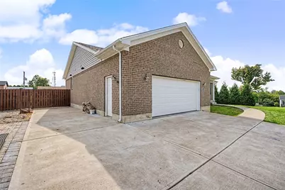 4137 Rosehill Drive, Beavercreek, OH 45431 - Photo 5