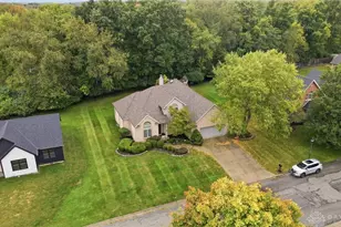 1974 Appian Way, Springfield, OH 45503 - Photo 3