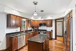 1974 Appian Way, Springfield, OH 45503 - Photo 15