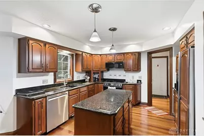 1974 Appian Way, Springfield, OH 45503 - Photo 15
