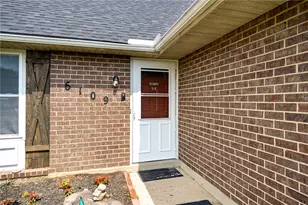 6109 Little Creek Ct, Huber Heights, OH 45424 - Photo 3