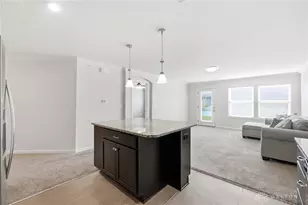 141 Old Pond Rd, Springboro, OH 45066 - Photo 9
