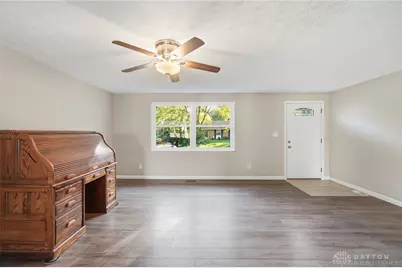 304 Waterford Drive, Dayton, OH 45458 - Photo 7