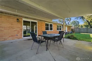 304 Waterford Dr, Dayton, OH 45458 - Photo 49
