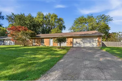 304 Waterford Drive, Dayton, OH 45458 - Photo 3