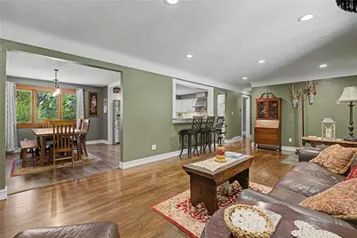 4070 Woodedge Drive, Bellbrook, OH 45305 - Photo 13