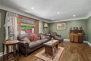 4070 Woodedge Dr, Bellbrook, OH 45305 - Photo 11