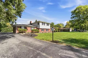202 Whittington Dr, Centerville, OH 45459 - Photo 7