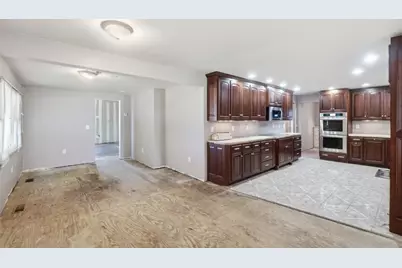 637 W Fosters Maineville Road, Maineville, OH 45039 - Photo 9